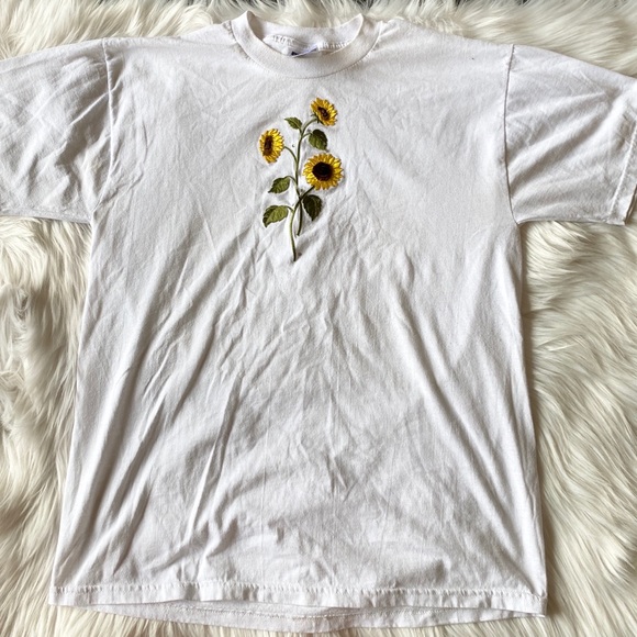Tops - Sunflower Tee